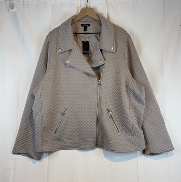 Torrid moto jacket grey quilted NWT size 5x (26/28) - Picture 5 of 15